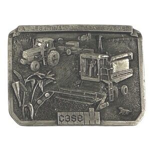 Vintage Case IH Belt Buckle Farmer Tractor Combine Pewter